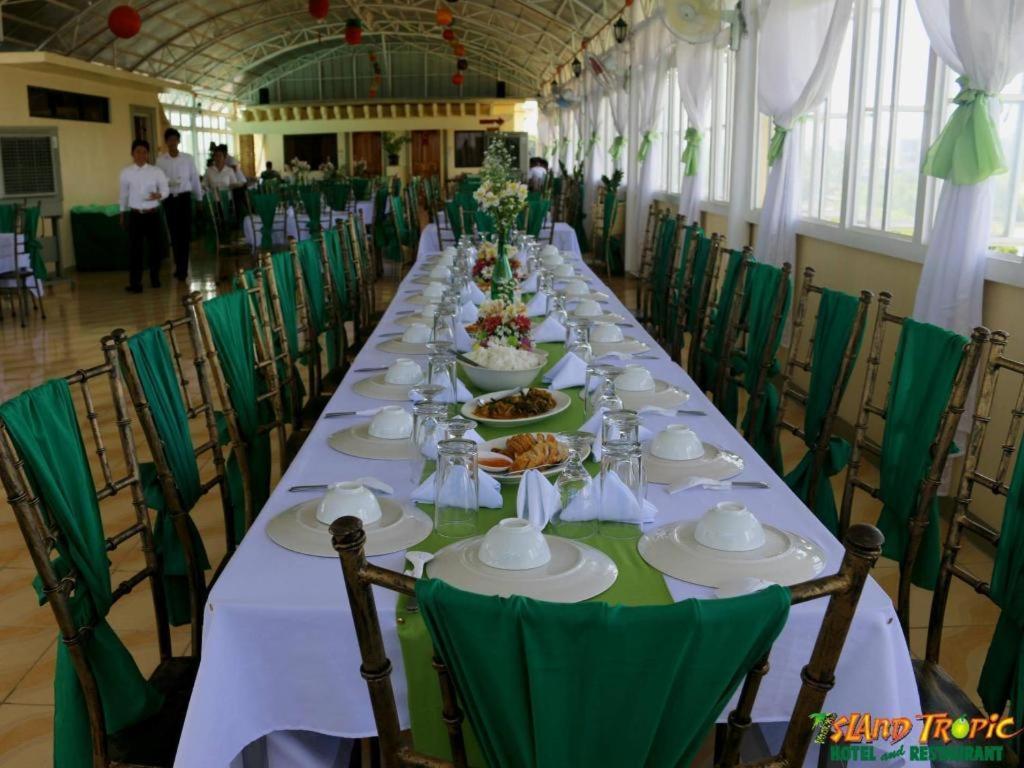 Island Tropic Hotel And Restaurant Alaminos Esterno foto